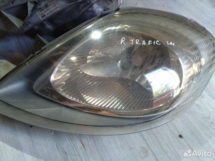 Фара Renault Traffic, Opel Vivaro