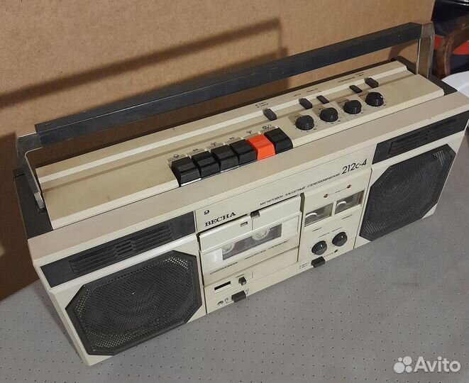 Магнитофон кассетный Весна 212с-4