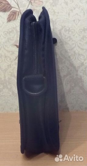 Сумка для портативного DVD