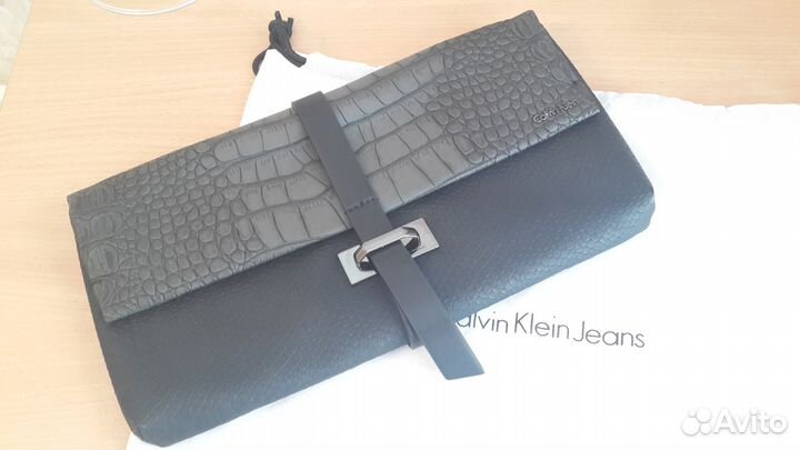Клатч Calvin Klein