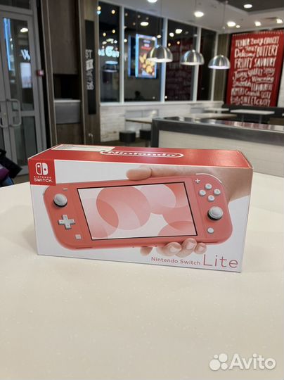 Nintendo switch lite новая