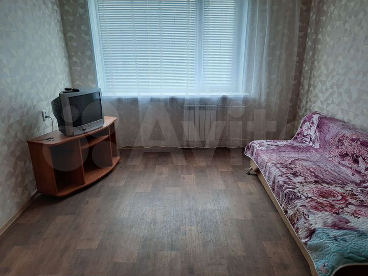 1-к. квартира, 30 м², 1/5 эт.