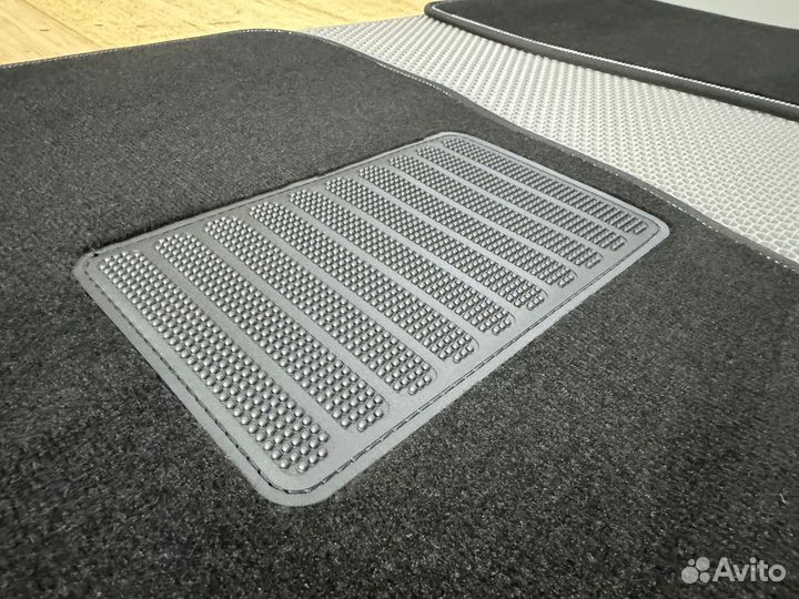 Ворсовые коврики в салон Skoda Octavia A7