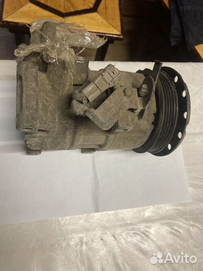 На запчасти компрессор кондиционера ScionXB 2005 г