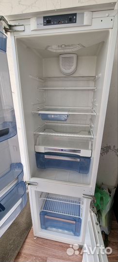 Холодильник на запчасти