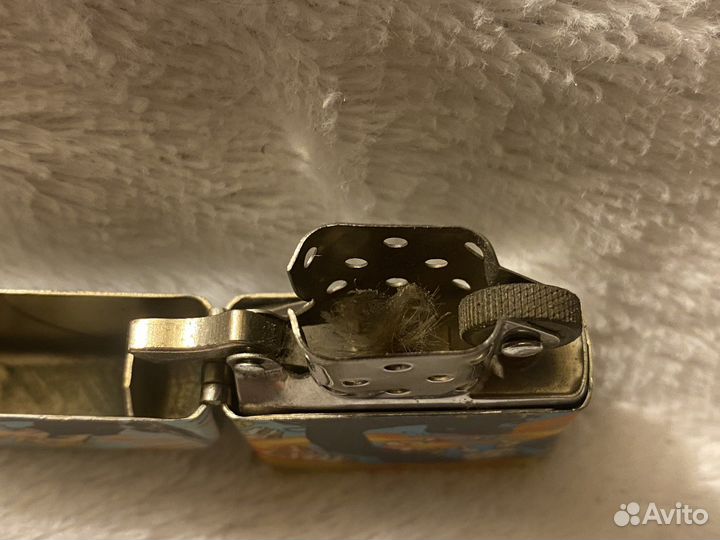 Зажигалка бензиновая