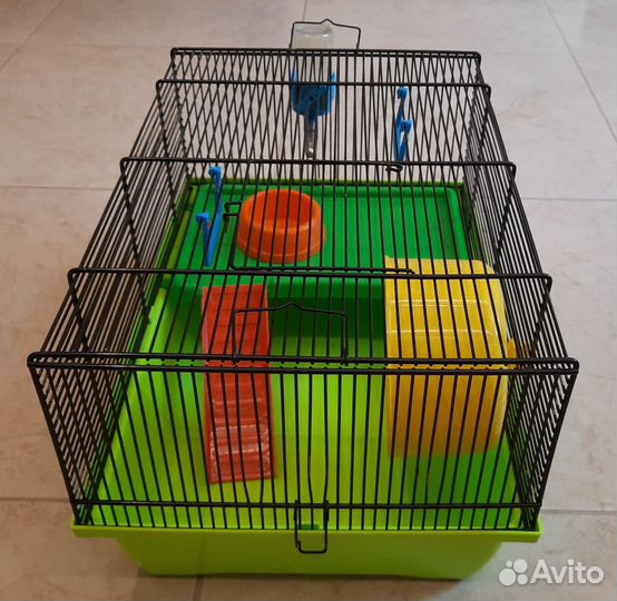 Продам клетку для хомяка