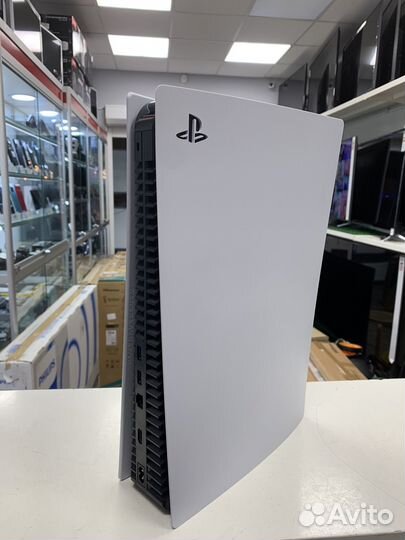 Игровая приставка Playstation 5 825Gb, как новая
