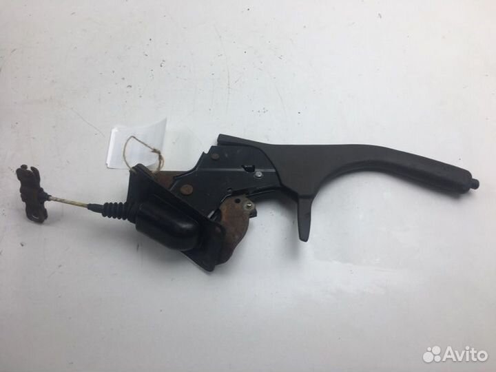 Рычаг стояночного тормоза Toyota Corona AT190 4AFE