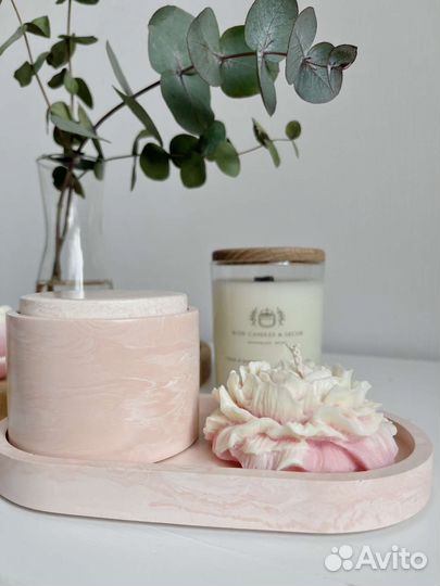 Свечи, гипсовые изделия, подносы, кашпо, вазы