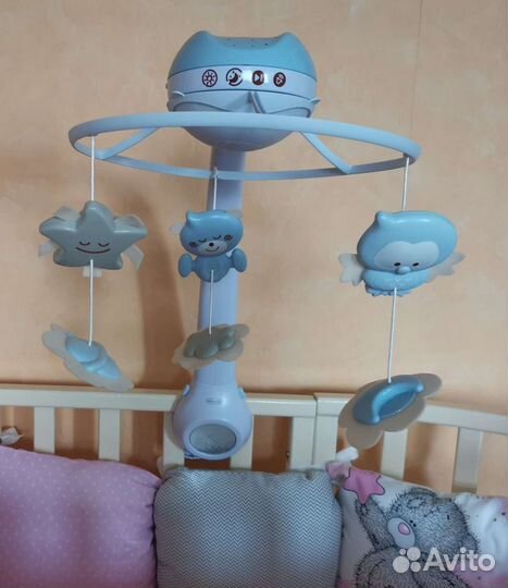 Мобиль на кроватку с проектором