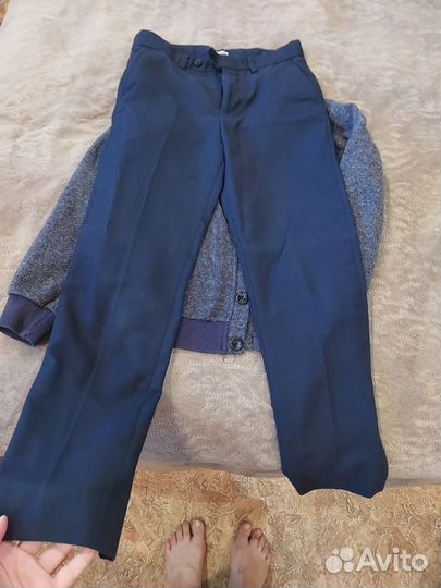 Продам школьные вещи 134