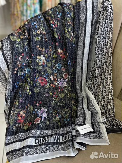 Павловопосадский платок шелковый