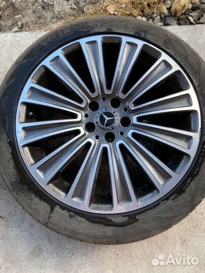 Оригинальные колеса на Mercedes GLC R19