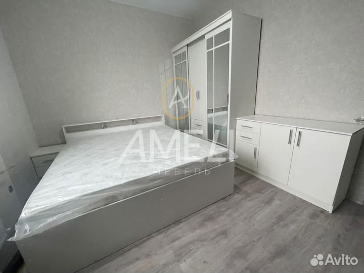 Кровать 180х200 см
