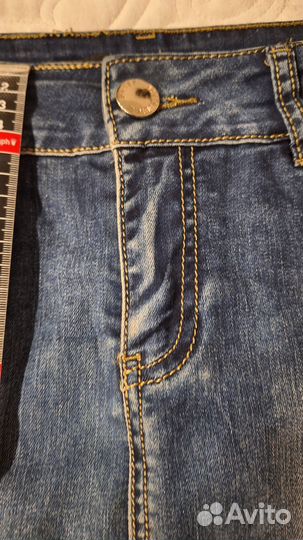 Джинсовая мини-юбка