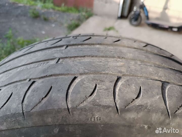 Tigar UHP Ultra High Performance 215/60 R17