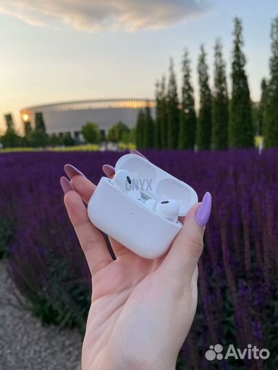 AirPods Pro 2 platinym +