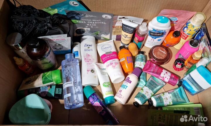 Коробка косметики