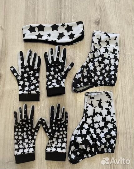 Костюм для фигурного катания 130-140