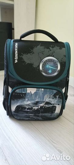 Рюкзак для школьника начальных классов