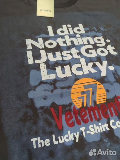 Футболка vetements lucky