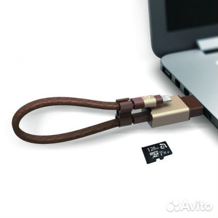 Кард-ридер Adam Elements iKlips Wizard