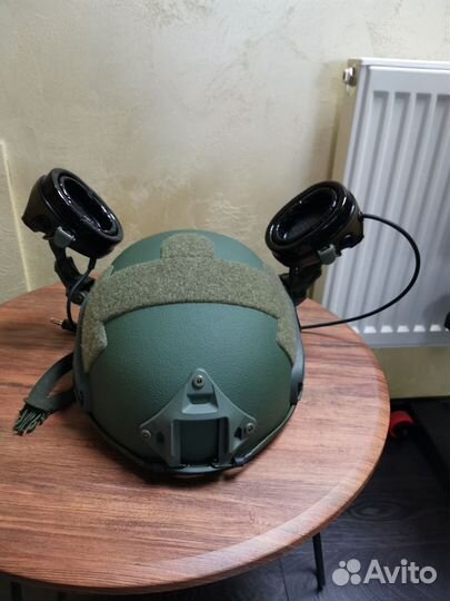 Крепление для наушников чебурашка