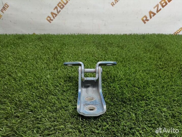 Петля двери верхняя передняя левая Kia Rio 4 FB