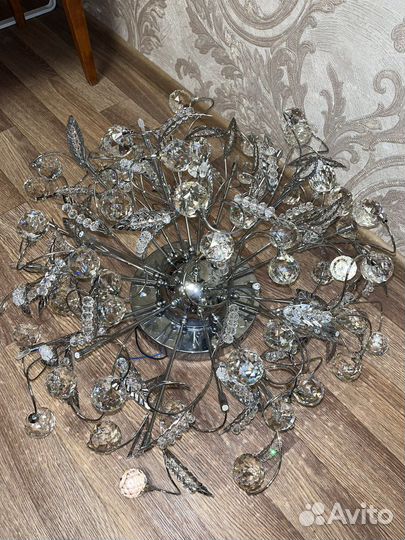 Люстра потолочная