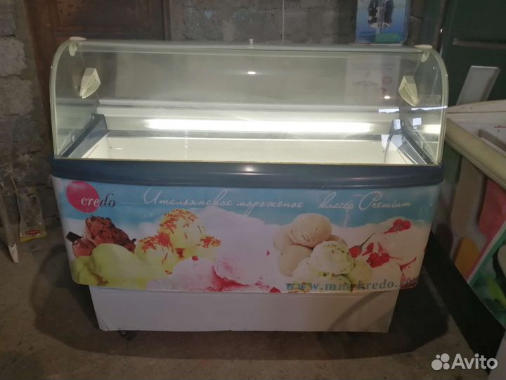 Морозильная витрина ISA для мороженого