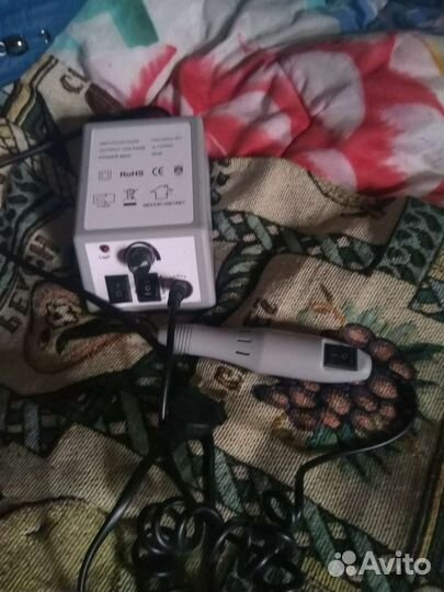 Апарат для макияжа