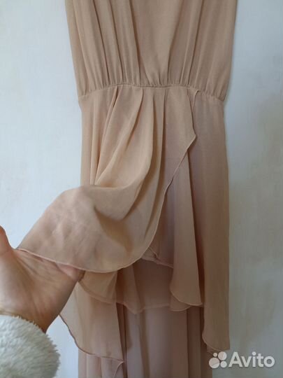 Нарядное платье