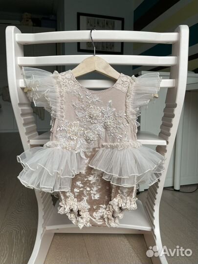 Праздничный ромпер на девочку (1 годик)