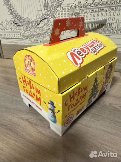 Шкатулка сундучок коробка из-под конфет