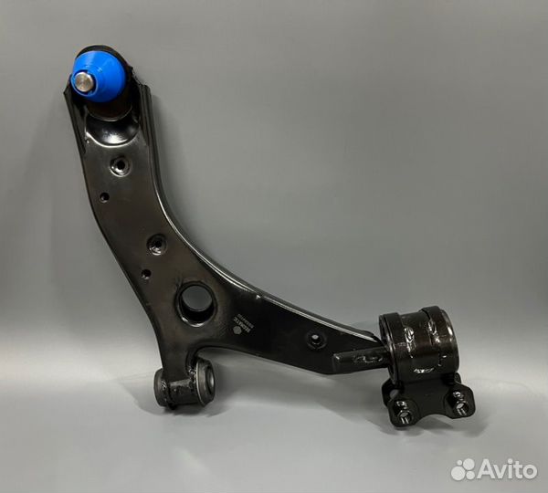 Рычаг передний правый Mazda 3 BK