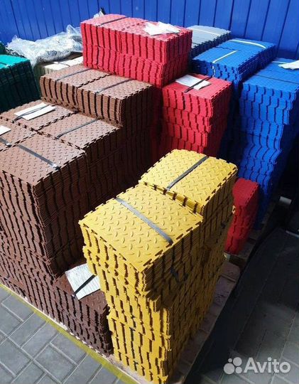 Модульная плитка пвх в фитнес зал