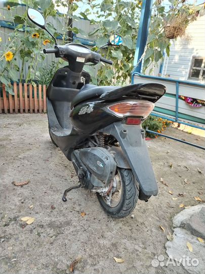 Honda Dio AF - 63 Z4