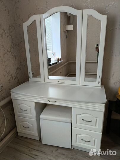 Зеркало трельяж