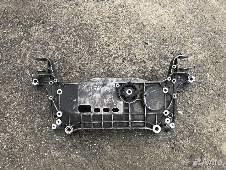 Подрамник передний Volkswagen Passat B6