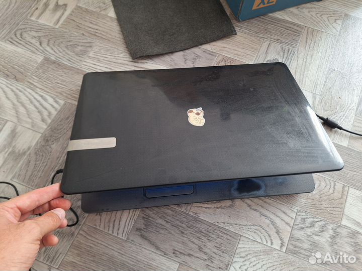 Большой ноутбук 17.3