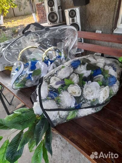 Украшение на автомобиль