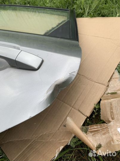 Subaru impreza дверь левая задняя