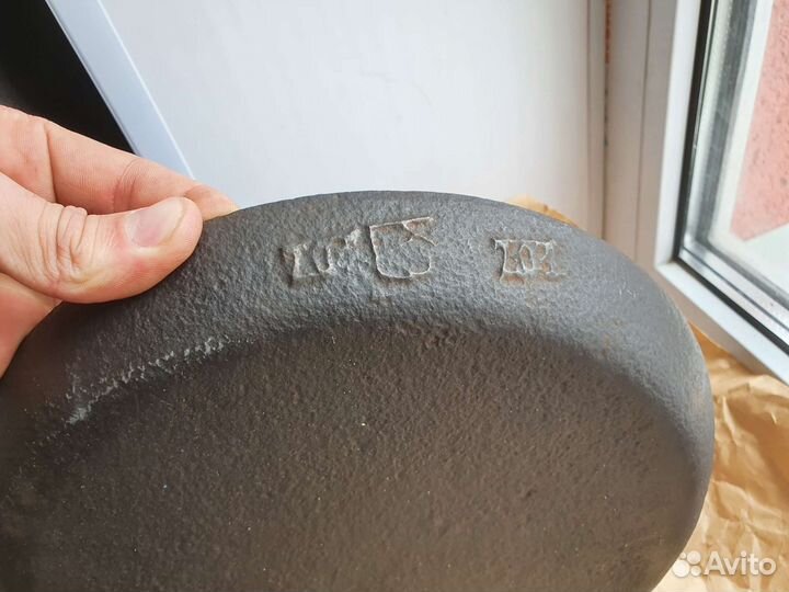 Чугунная сковорода с клеймом СССР