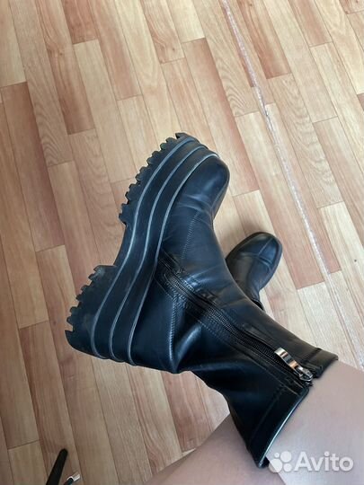 Ботинки женские