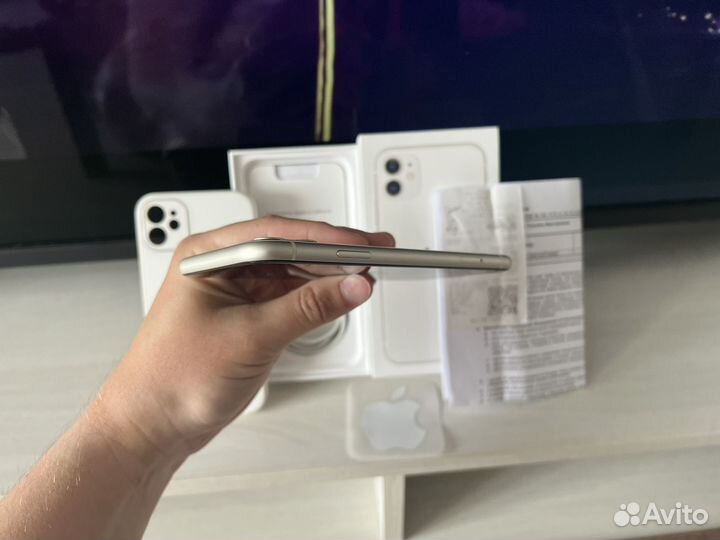 iPhone 11, 128 ГБ