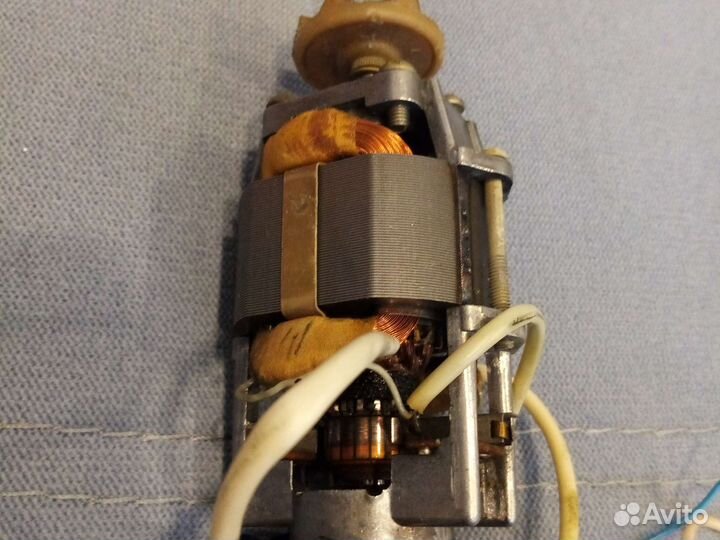 Двигатель/мотор для блендера