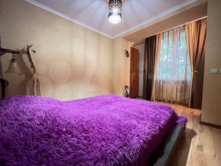 3-к. квартира, 77 м², 2/5 эт.