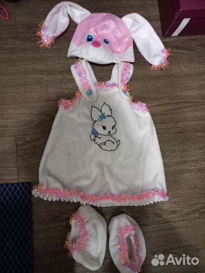 Новогодний костюм зайчика