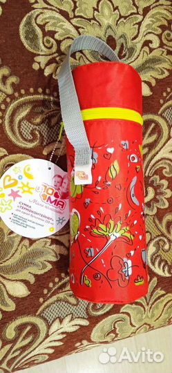 Термоконтейнер новый для бутылочки